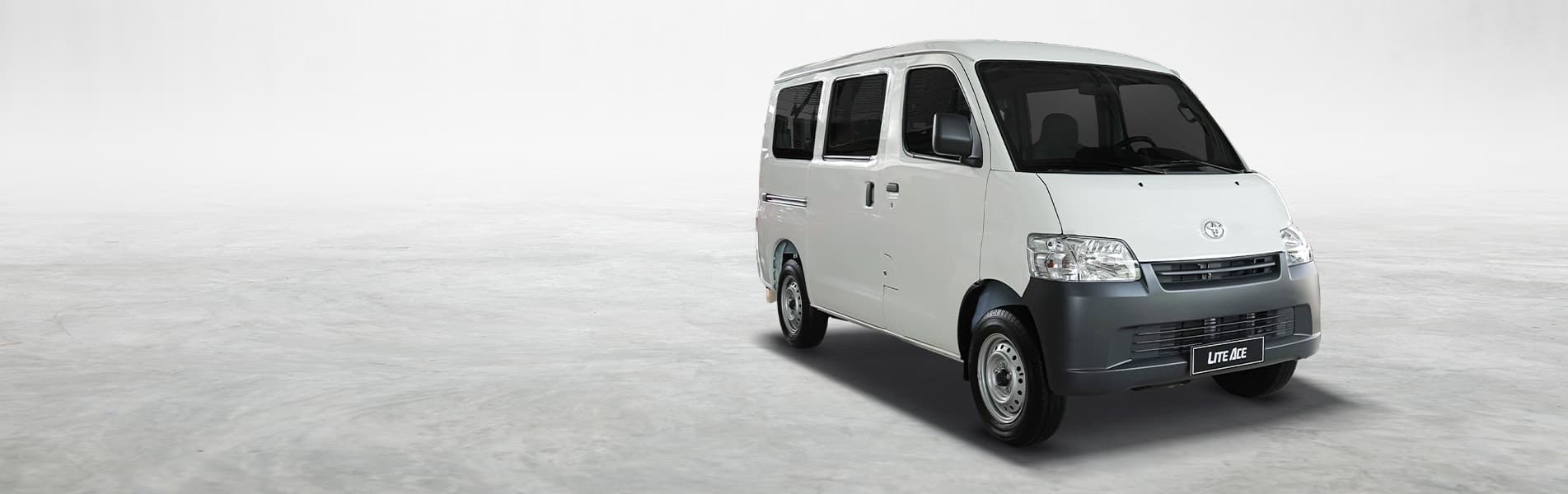 Lite Ace Microbus